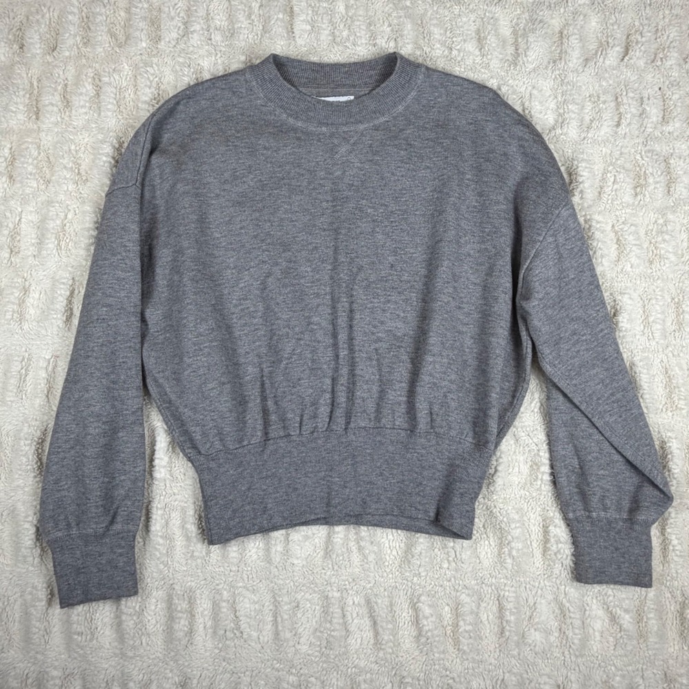 Reserved Womens Grey Knit Crew Neck Cropped Sweater Ribbed Hem Size M